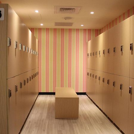 Hey Bear Capsule Hotel Taipei Dış mekan fotoğraf