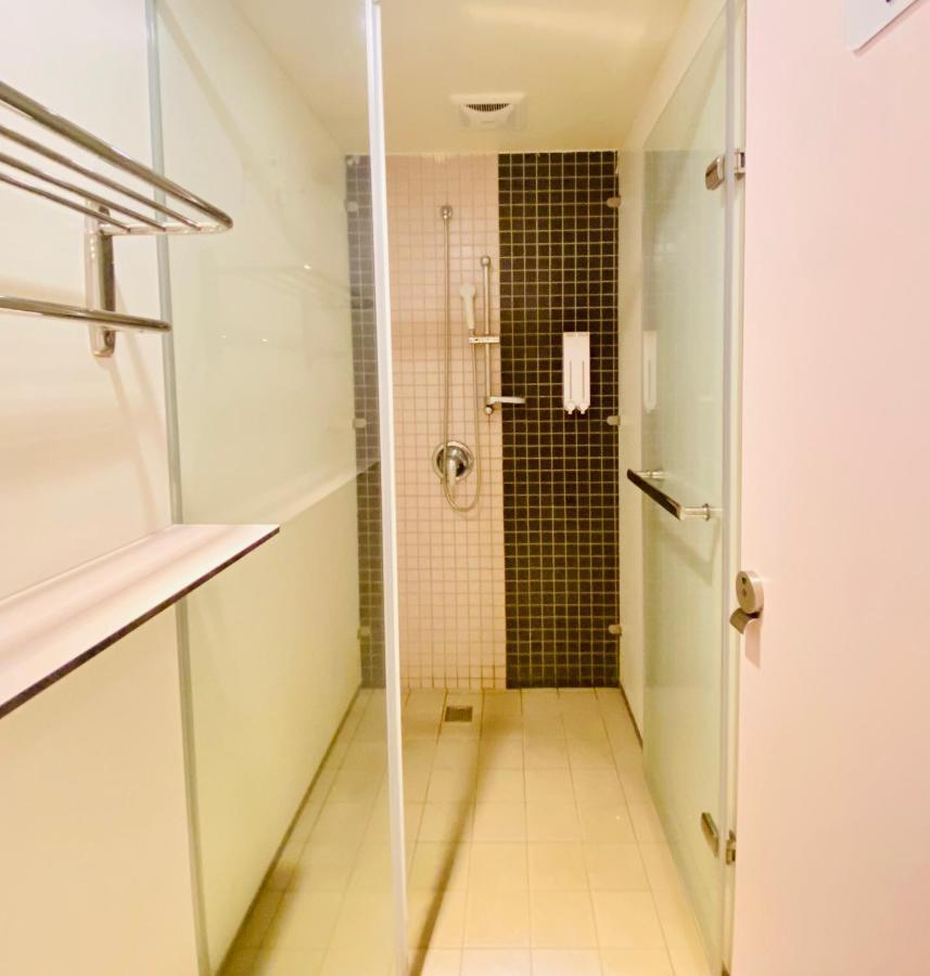 Hey Bear Capsule Hotel Taipei Dış mekan fotoğraf