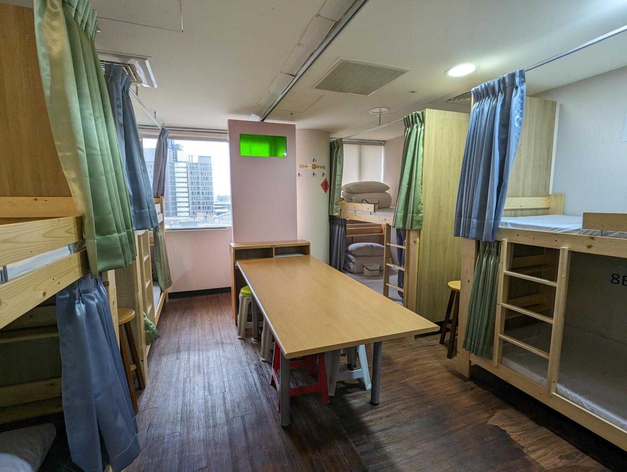Hey Bear Capsule Hotel Taipei Dış mekan fotoğraf