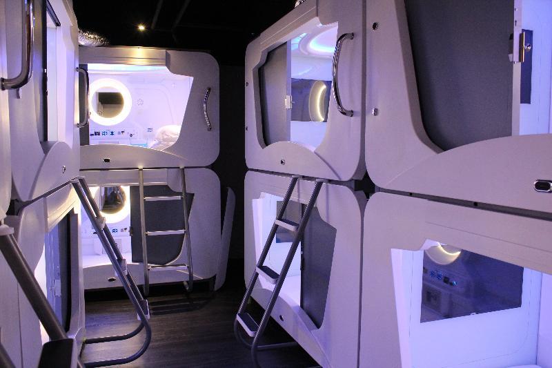 Hey Bear Capsule Hotel Taipei Dış mekan fotoğraf